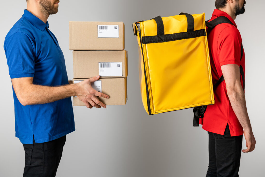 shipping partners vs couriers